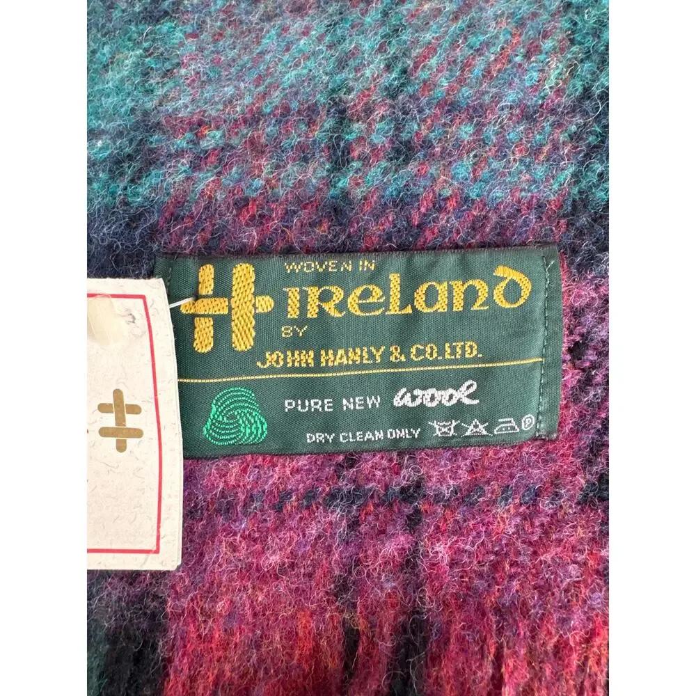 NWT Vintage John Hanley & Co L.T.D plus 90s woven fringed Plaid Wool Throw 54x40